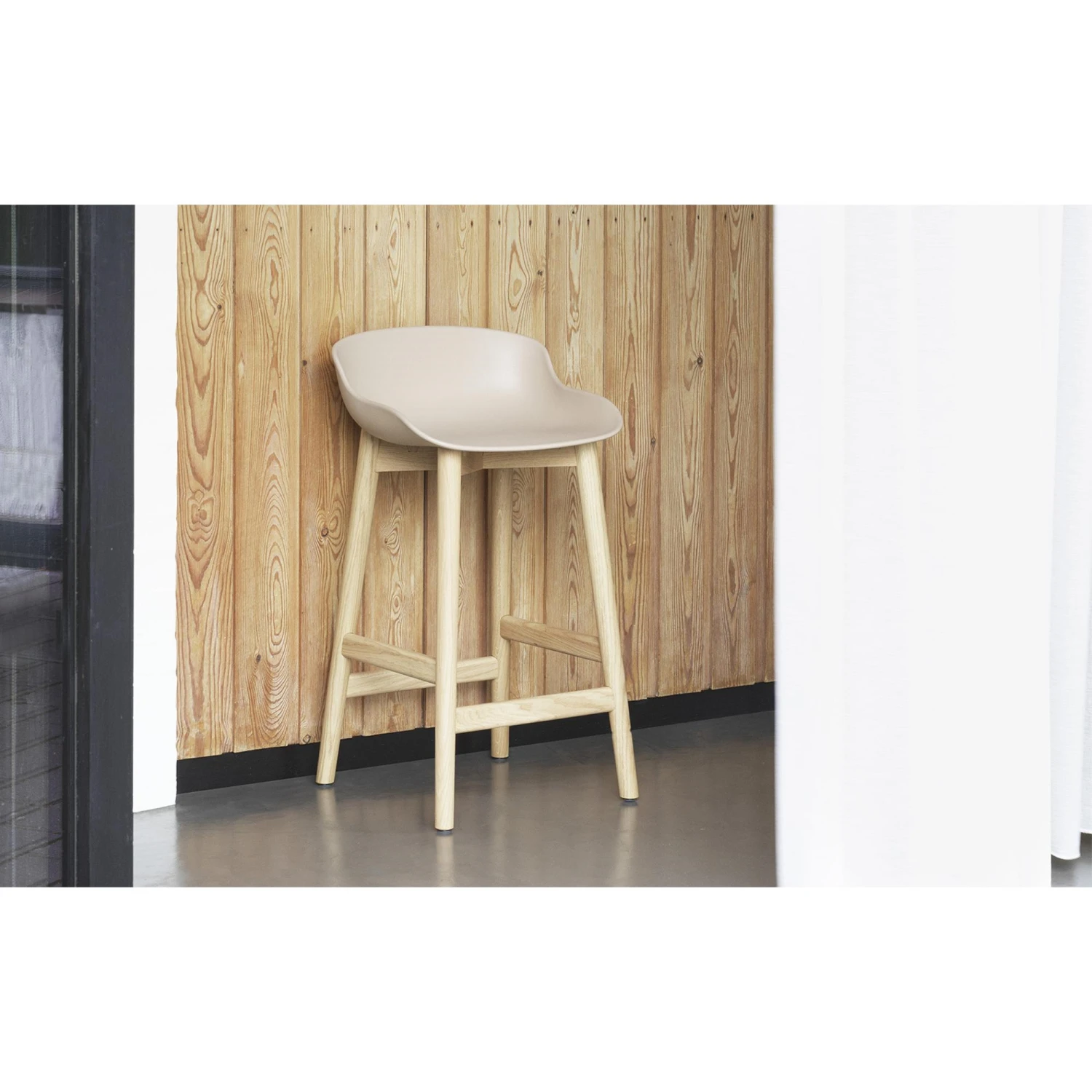 Normann Copenhagen Hyg Bar Stool H65 Oak/Gray - Image 4