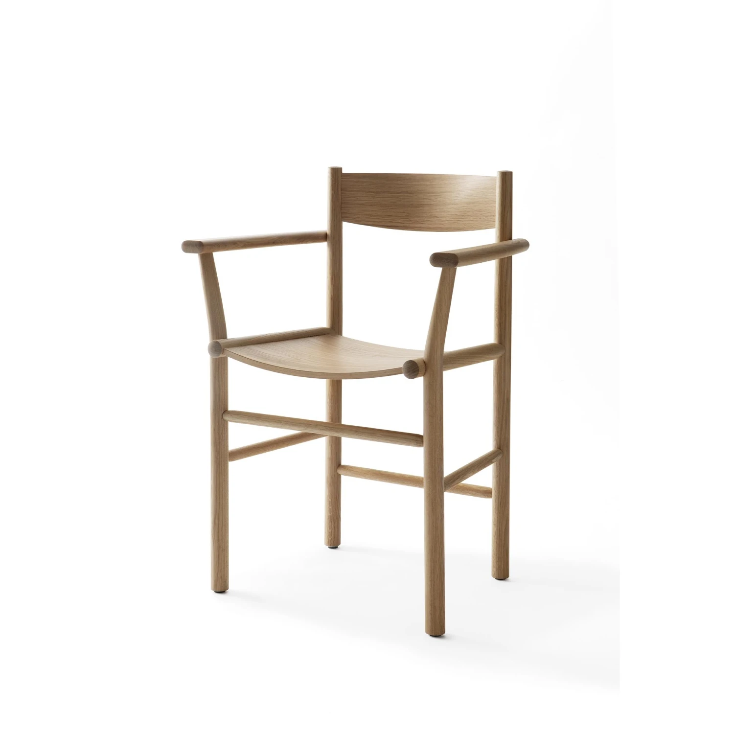 Nikari Linea Collection Akademia Dining Chair W. Armrests Light Lacquered Oak