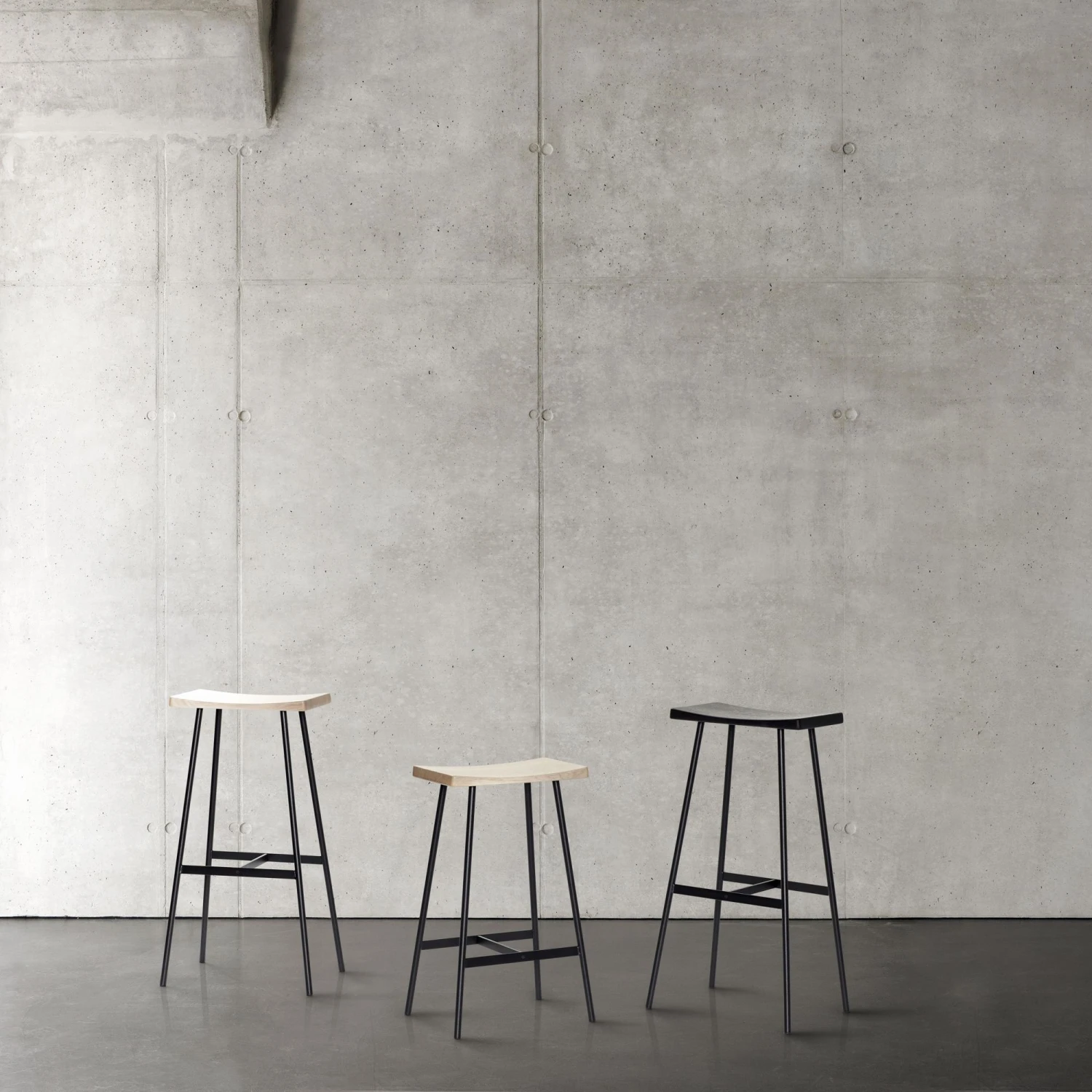 Andersen Furniture HC2 Bar Stool 65 Cm Oak/ Black - Image 2