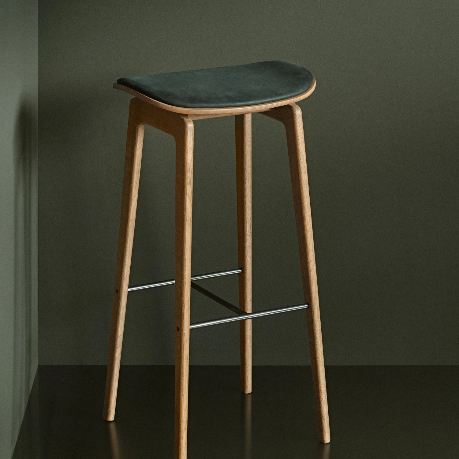 NORR11 NY11 Bar Stool H75 Cm Dark Smoked Oak/Black 41599 - Image 2